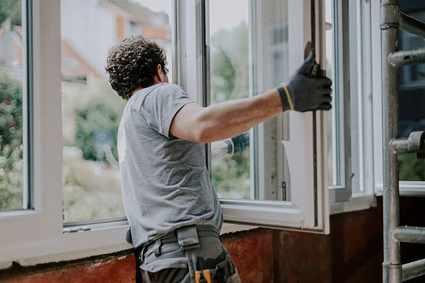 When Should You Repair or Replace Damaged Window Tint?